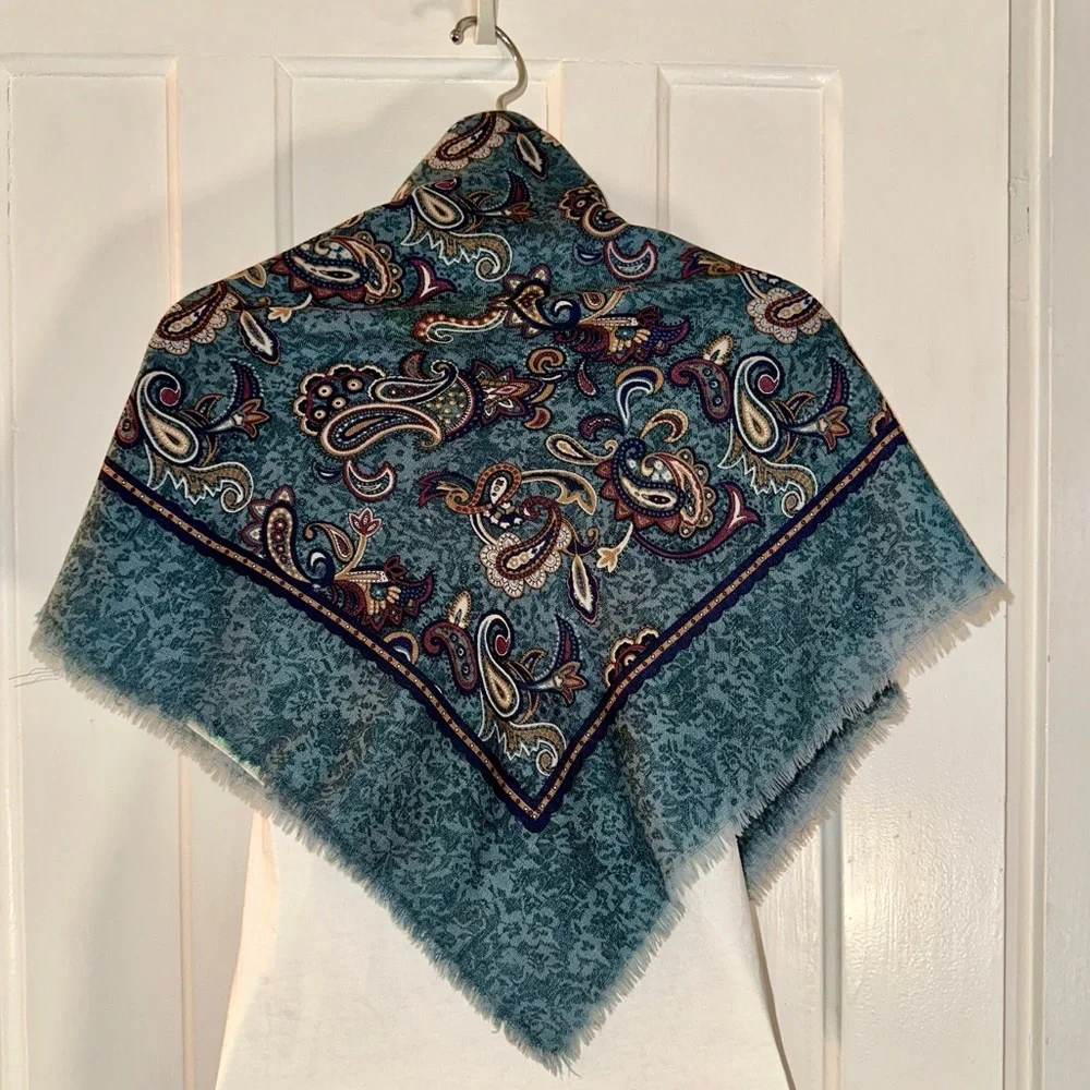 Vintage 60s Norman Brand Blue & Tan Paisley Wool Very Large‎ Scarf or Wrap